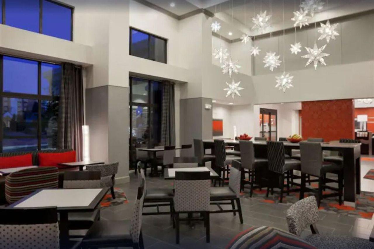 Hampton Inn And Suites Roanoke Airport/Valley View Mall Kültér fotó