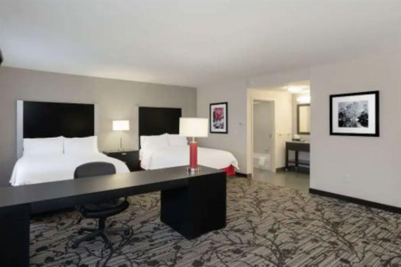 Hampton Inn And Suites Roanoke Airport/Valley View Mall Kültér fotó