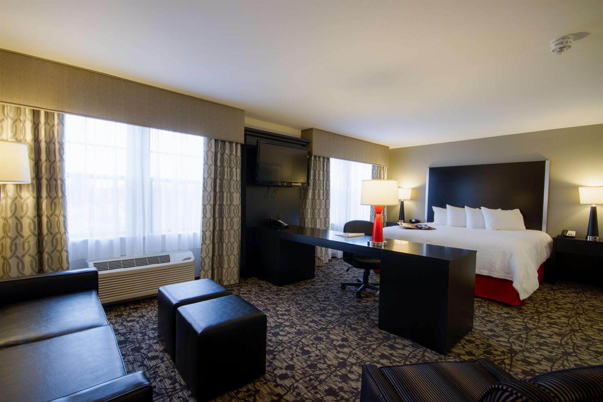 Hampton Inn And Suites Roanoke Airport/Valley View Mall Kültér fotó