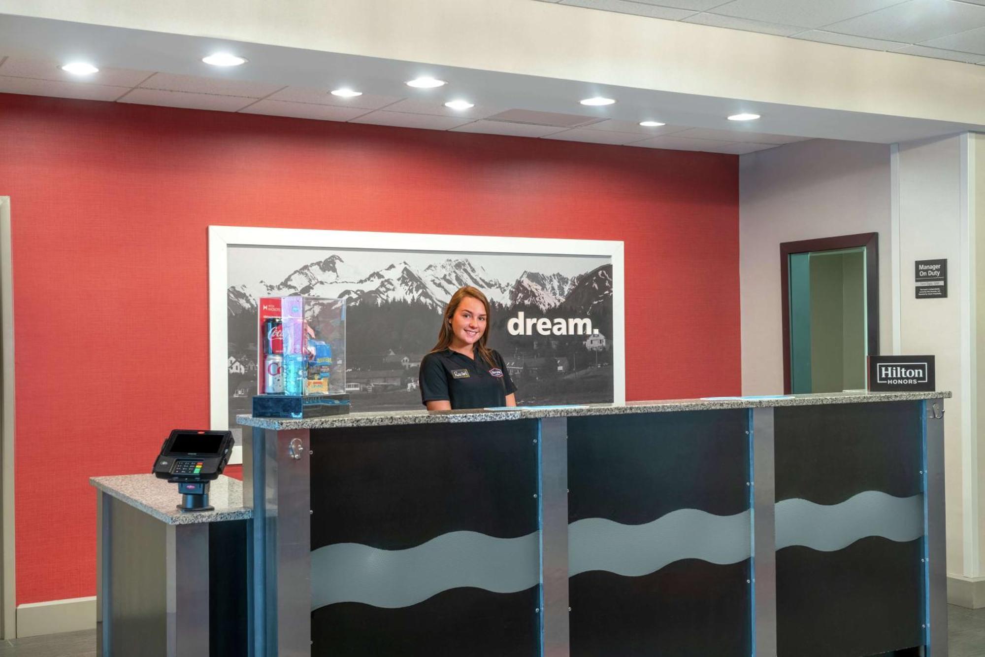 Hampton Inn And Suites Roanoke Airport/Valley View Mall Kültér fotó